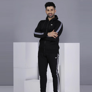 Conjunto Deportivo de Dos Piezas para Hombre con Franja Lateral, en Algodón y Poliéster, con Diseño Personalizado - Product Image 4