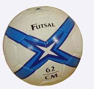 Balón de fútbol de Bajo rebote, material de primera clase, disponible en todos los colores, diseño personalizado y logotipo de bienvenida - Product Image 3