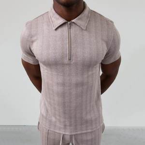 Camiseta de manga corta con cremallera para hombre, Polo con estampado de elementos de diseño Slim Fit, venta al por mayor - Product Image 2