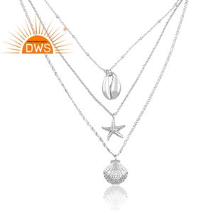 Conception faite à la main trois couches chaînes avec Triple pendentif à breloque collier pour femmes en laiton pour les femmes cadeau pour elle - Product Image 2