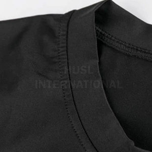 Chemises courtes de compression pour hommes LOGO personnalisé Vêtements de fitness pour la musculation Tops en tissu tricoté pour l'amincissement - Product Image 2