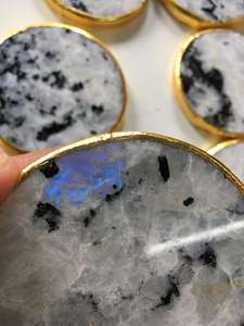 Meilleure vente sculptée AGATE caboteur naturel arc-en-ciel pierre de lune pierre semi-précieuse pour la décoration intérieure Feng Shui gros Souvenir - Product Image 3