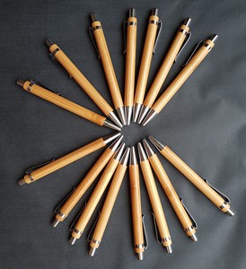 Porte-bille en bambou écologique, 1 pièce, pour stylo - Product Image 1