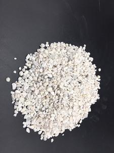 Pierres de galets blanches laiteuses naturelles du Vietnam pour l'aménagement paysager - Product Image 2