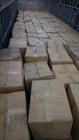 Charbon de bois thaïlandais pour barbecue, produit naturel du Vietnam, conception personnalisée, OEM, vente en gros