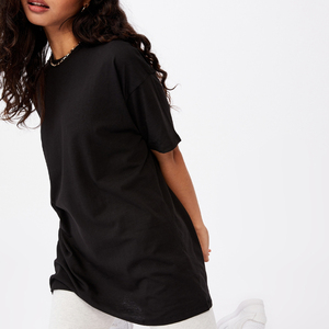 Nouvelle collection d'été, t-shirt oversize en denim écologique, design graphique, couleurs vives, 100% coton, avec détail troué pour femmes - Product Image 2
