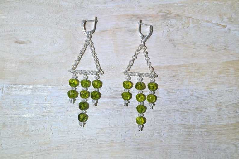 สีเขียว