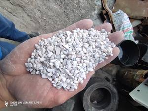 Piedra de Vietnam más vendida, blanco marfil, blanco crema, blanco lechoso, piedra Natural redonda pequeña para revestimiento de suelo, tipo guijarro - Product Image 4