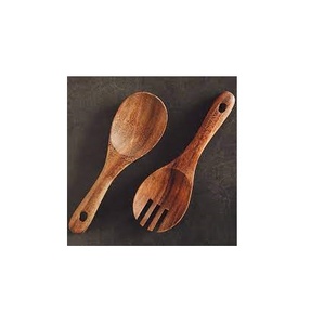 Cuillère à salade en bois naturel pour servir, cuillère à motif floral sculpté, outils de cuisine en bois de teck, couleur bois et maison et cuisine - Product Image 2
