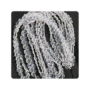 Venta al por mayor de cuarzo transparente facetado en forma de corazón cuentas de piedra de calidad superior para la fabricación de joyas tamaño 5-5,5mm 8 en listo para enviar - Product Image 2