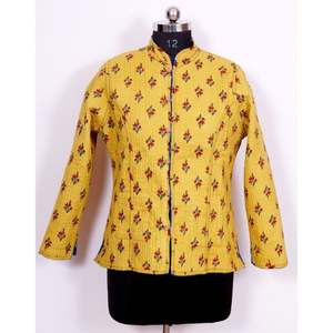 Chaqueta Acolchada de Algodón para Mujer Double Delight, Abrigo Reversible Kantha Hecho a Mano, Moda Vintage para Festivales de Invierno, Rayas Regulares - Product Image 4