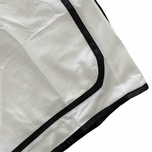 Short rétro du basket-ball personnalisé pour hommes, culotte d'été OEM de Style classique, de couleur blanche unie pour les vêtements d'équipe - Product Image 3