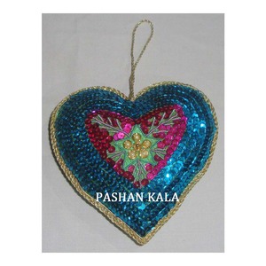 Christmas Party Decoration High Quality Colorful Heart Ornament - Product Image 1