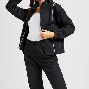 Pantalon de yoga coupe-vent personnalisé XL en gros ensemble de survêtements en éponge vêtements de sport d'hiver décontractés chemise à logo imprimé grande taille pour le printemps - Product Image 1