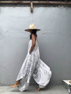 2022 gran oferta Casual bohemio cuello en V Sexy espalda descubierta mono pantalones de pierna ancha Tie Dye hasta el suelo estilo dulce fajas de cintura Natural - Product Image 2