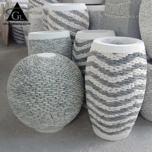 Fontaine d'eau en Fiberstone ou fontaine en pierres empilées - Design moderne écologique pour usage extérieur et intérieur, décoration maison et jardin - Product Image 4