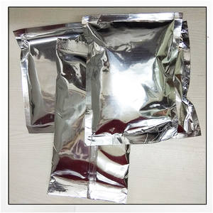 Tratamiento capilar semipermanente a base de hierbas con Henna y polvo Amla - Product Image 3