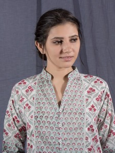 Pourpre Bloc de Main En Coton Imprimé Kurti (3 Pièces) - Product Image 4