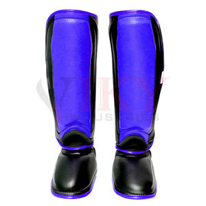 Protège-tibias personnalisables avec logo et couleur, différents styles et qualité supérieure, équipement de protection pour Muay Thai et boxe par Viky Industri - Product Image 1