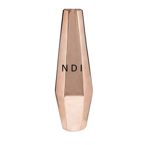 แจกันดอกไม้อะลูมิเนียมงานแกะสลักด้วยมือดีไซน์สไตล์โมเดิร์นปรับขนาดได้ - Product Image 3