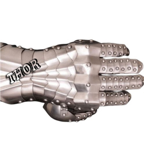 Armure de Cosplay et Halloween, manchettes en acier, sangle en cuir avec une finition argentée - Product Image 2