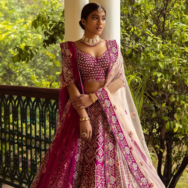 <span class=keywords><strong>Дизайнер</strong></span>ская тяжелая работа, красивая свадебная одежда, шелковая Лехенга Холи для свадьбы, женская шелковая вышитая леханга Холи, цена, Сурат, Индия