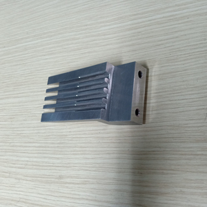 MACHINE de précision CNC de CENTER CNC du VIETNAM - Product Image 1