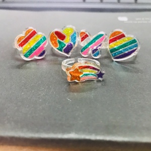 Anillo de Juguete de Disfraces de Alta Calidad, Ecológico, con Decoración de Arcoíris para Niños, con Fábrica Auditada por Disney y NBCU - Product Image 4