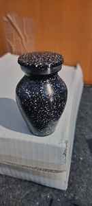 Souvenirs sculptés à la main, urne de crémation, fournitures de funérailles, brasworld inde - Product Image 5