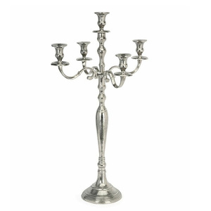 เชิงเทียนโลหะคุณภาพเยี่ยม ดีไซน์โบราณทันสมัย ใช้สำหรับวางกลางโต๊ะ - Product Image 4