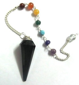Artisanat de divination Tourmaline noire 12 pendules de chakra à facettes: Pendules de chakra à 12 facettes en tourmaline noire à vendre - Product Image 1