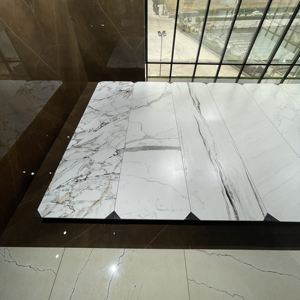 Oferta Especial: Baldosas de Porcelana Modernas con Acabado Mate y Pulido, Imitación Mármol, para Decoración de Interiores, 800x3000mm, Resistentes al Desgaste, Antibacterianas, Formato Grande - Product Image 4