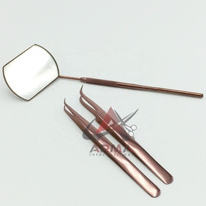 Pinzas para Extensión de Pestañas de Precisión, Curvas, de 45 Grados, en Oro Rosa Sólido, con Aislamiento, Sostenibles, con Logotipo - Product Image 1