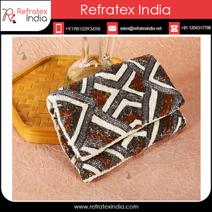 Sac à main en perles fait main à prix de gros, fournisseur et fabricant en gros par Refratex India, fabriqué en Inde pour une qualité optimale et un prix bas - Product Image 3