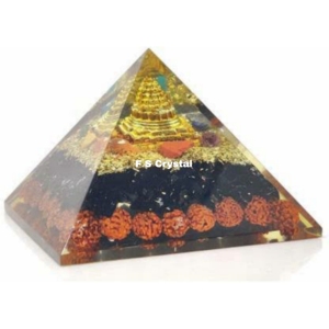 Vente en gros de meilleure qualité faite à la main Rudraksha Orgone Pyramid Gemstone Agate de F S CRYSTAL - Product Image 1