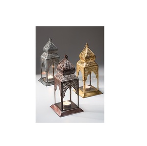Linterna de diseño marroquí de Metal/vidrio oriental de gran venta, la mejor calidad para decoraciones navideñas y de boda - Product Image 4