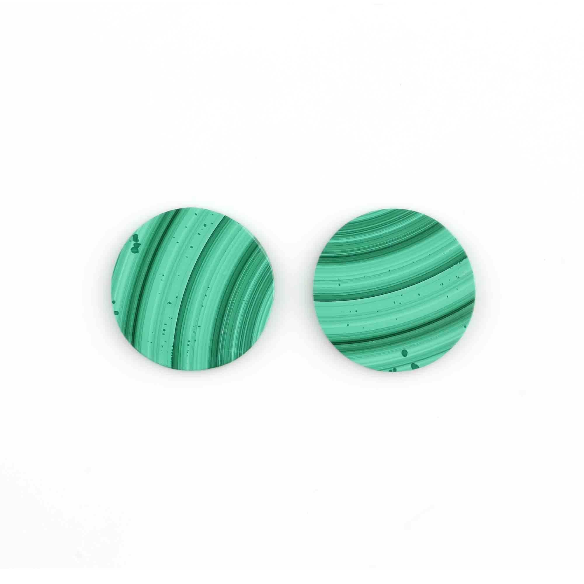 สีเขียว