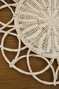 Wholesale Low Price 15.25" Round Whitewash <b>Placemat</b> in Woven Rattan Dinnerware Sets - Product Image 4