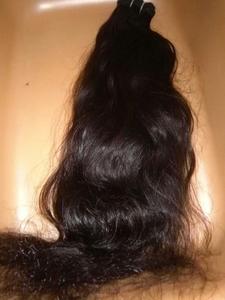 Cabello humano natural virgen indio con textura ondulada sin procesar - Product Image 4