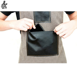 Tablier de Barbier Moderne en Cuir Fait Main avec Poches à Outils – Personnalisation de Haute Qualité Disponible - Product Image 4