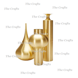 ชุดแจกันดอกไม้สามรูปทรงแจกันดอกไม้โลหะขัดเงาสีทองสำหรับตกแต่งบ้านโรงแรมและงานแต่งงาน - Product Image 2