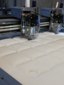 Nệm Cao Su Tự Nhiên 100% Đồ Nội Thất Phòng Ngủ Làm Thủ Công Tại Ý Nệm Đôi - Product Image 6