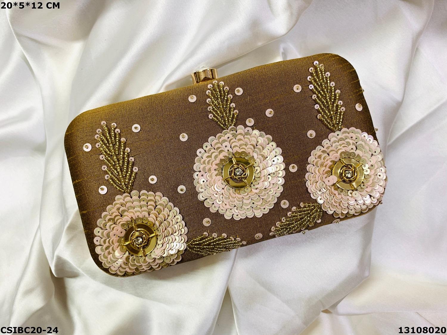 สีน้ำตาล