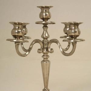 Candélabre de centre de table à 5 bras pour décoration de mariage en or, directement du fabricant, prix de gros, nouveauté - Product Image 1