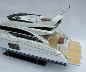 Catégorie Cadeau artisanal de nouveauté de bateau modèle en bois Princess 56 Flybridge - Product Image 3