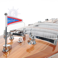 Maqueta de Barco de Cedro Chris Craft de 62 cm Pintada a Mano, Réplica con Triple Cabina, Soporte de Exhibición, Estilo Náutico, Hecho en Vietnam, OMH B294