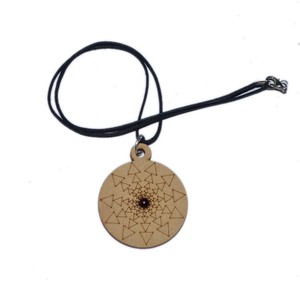 Compra colgantes de madera grabados con Árbol de la vida | Compra colgantes de madera grabados con Árbol de la vida piedra de bolsillo grabada - Product Image 1