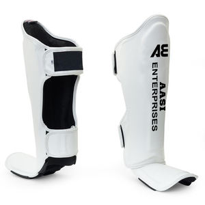 Espinilleras de Karate y Taekwondo con Protección Acolchada para Espinilla y Empeine - Product Image 1