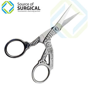 กรรไกรเล็บแฟนซีสำหรับการดูแลความงาม - Product Image 1