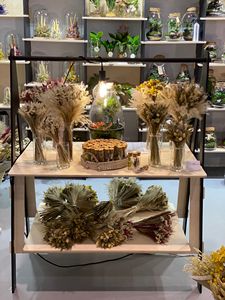 Espositore da tavolo personalizzabile con etichetta privata 125x148 tavolo da esposizione in legno per negozio di fiori - Product Image 6